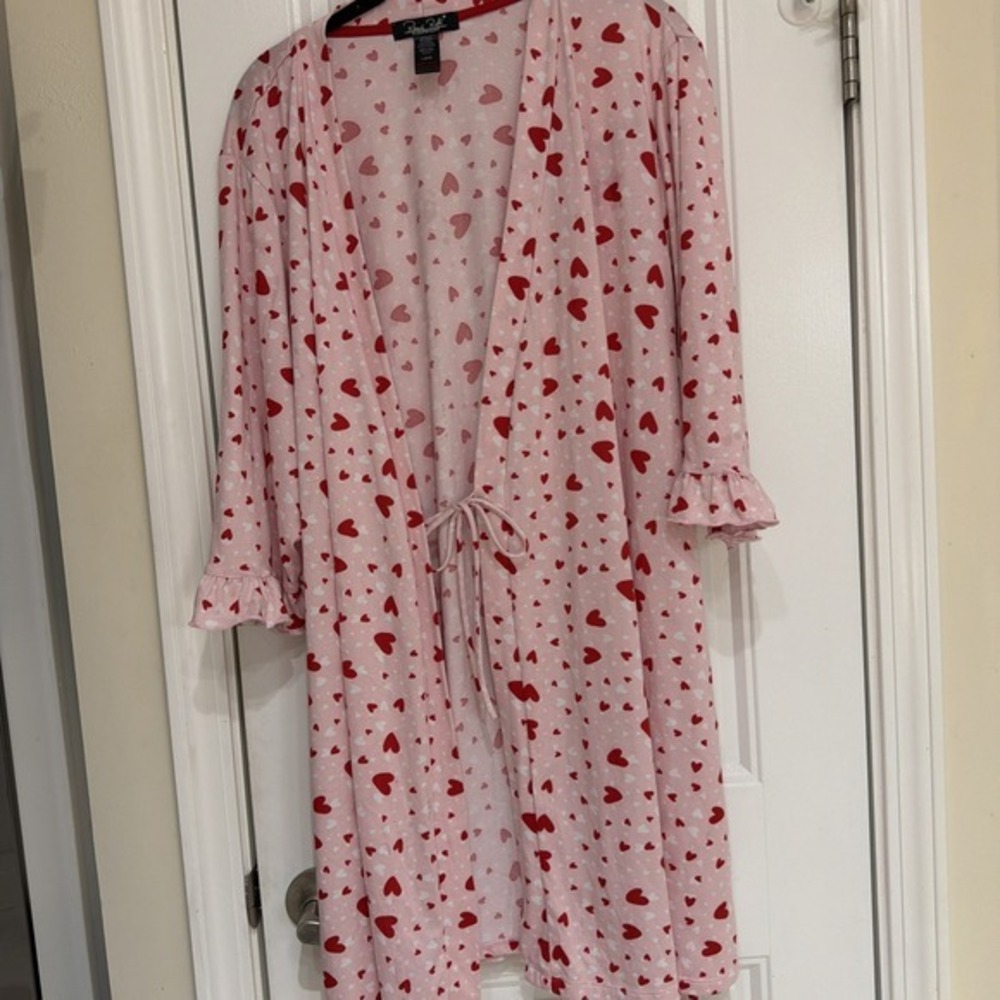 Rene Rofe Woman's L Red Heart /valentines Light‎ Weight Robe 3/4 Sleeve  3894